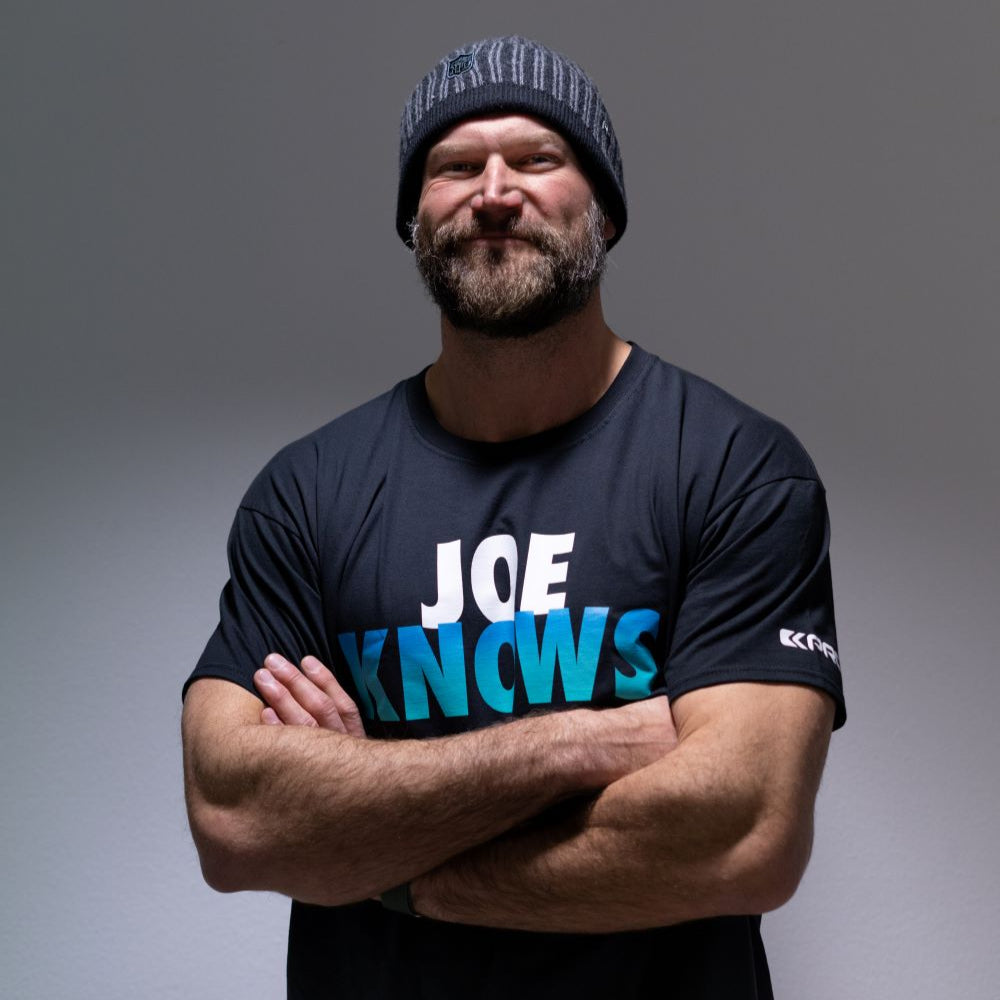 T-Shirt "JOE KNOWS"