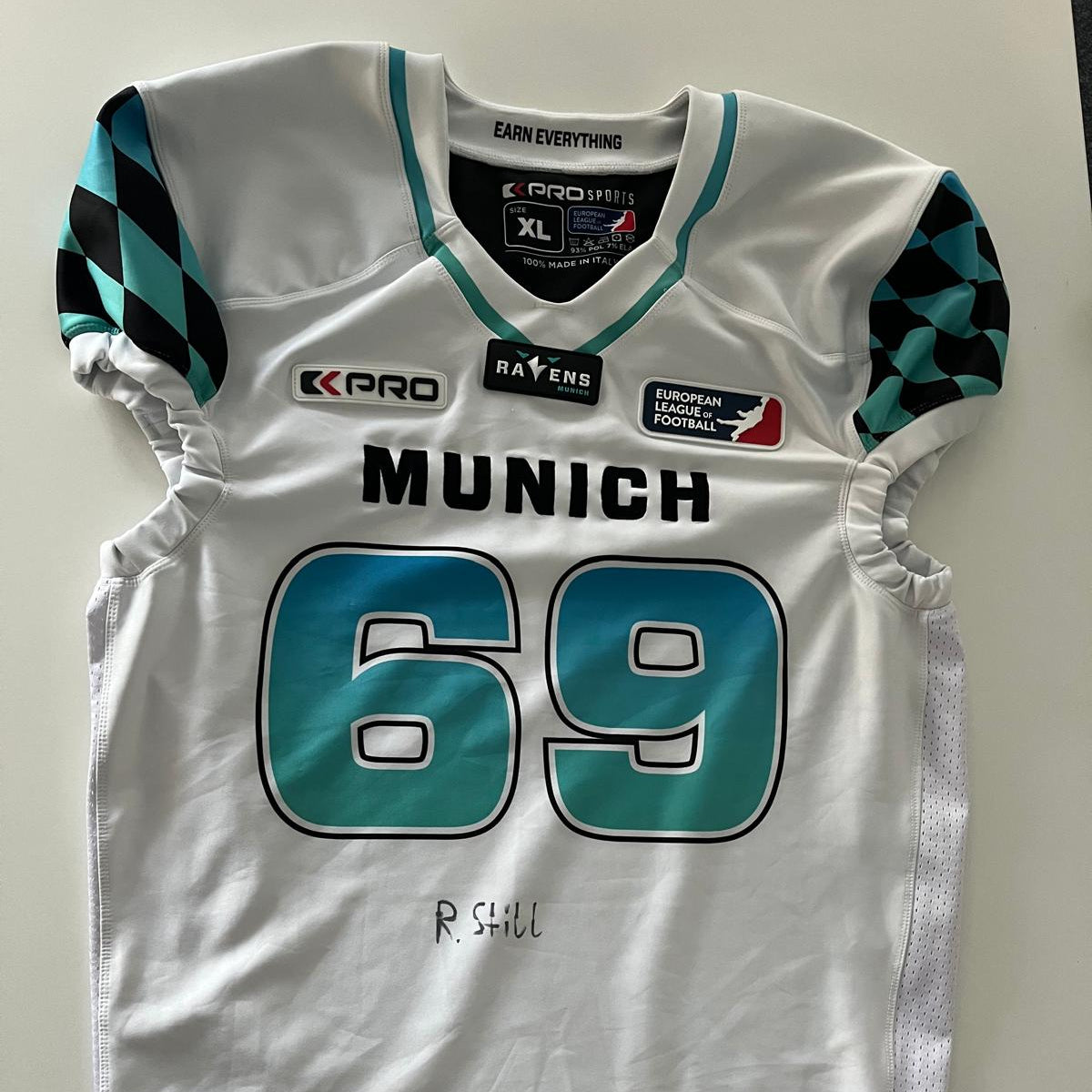 Gameworn Jersey #69 Still