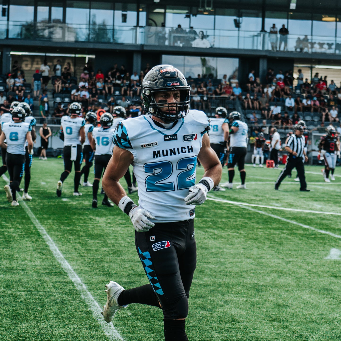 Gameworn Jersey #22 Schlabitz