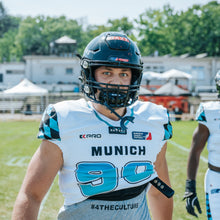 Gameworn Jersey #90 Richter