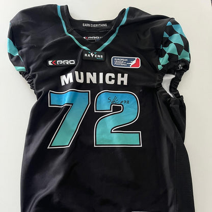 Gameworn Jersey #72 Hugger