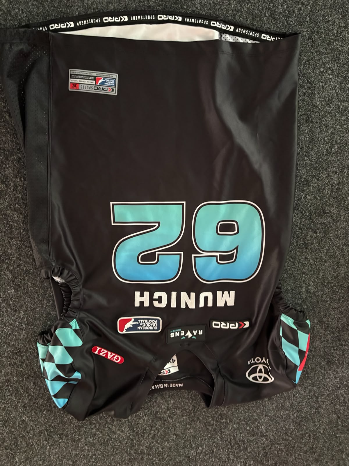 Gameworn Jersey 2024  #62 (Name fehlt)
