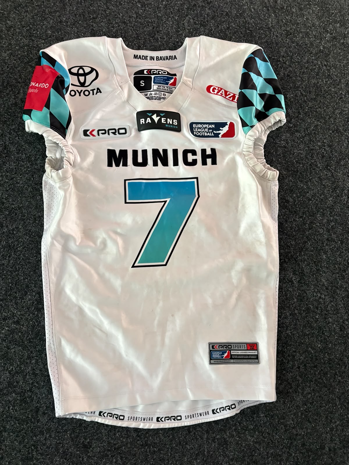 Gameworn Jersey 2024  #7 Oyewo